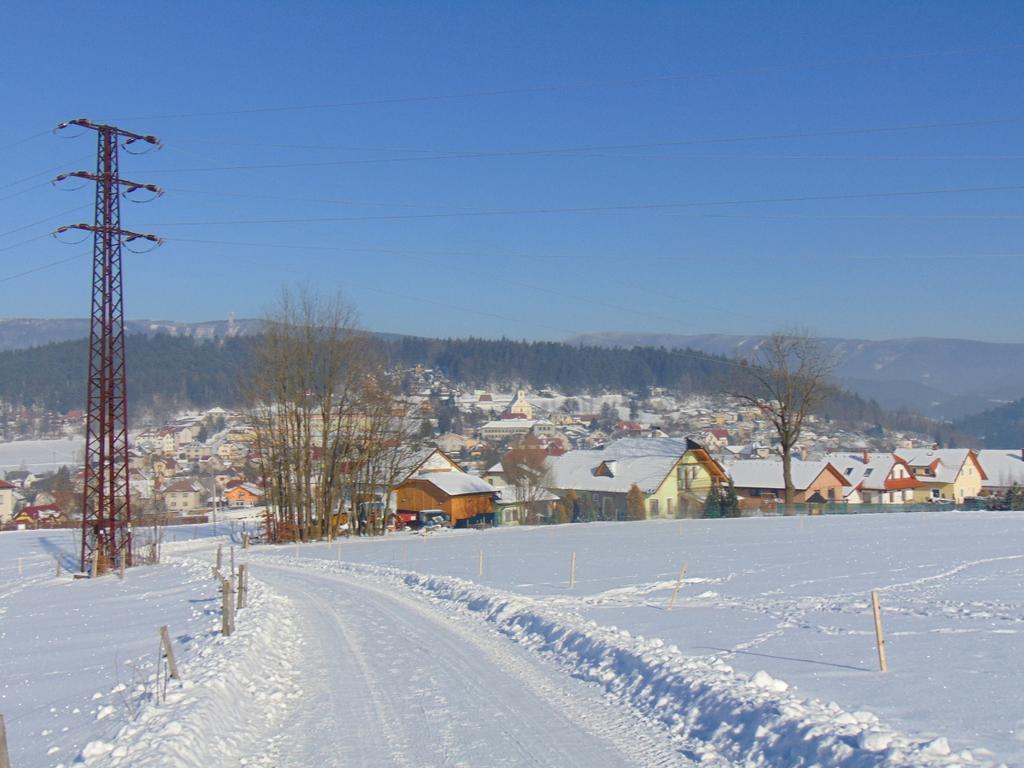 Penzion A Restaurace Na Salasi Hutisko Exteriör bild