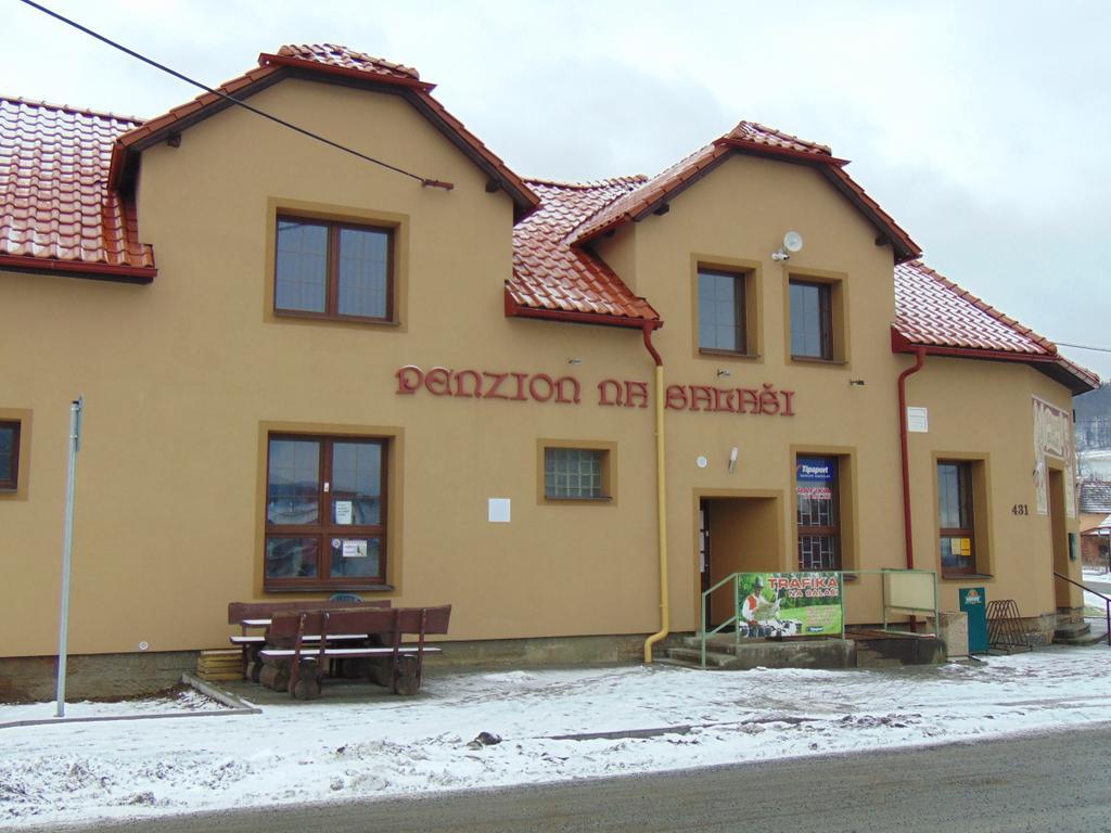Penzion A Restaurace Na Salasi Hutisko Exteriör bild